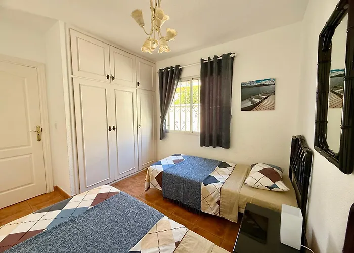 Azul Villa